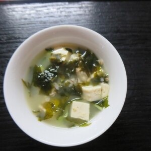 豆腐とワカメ、エノキのお味噌汁♪
